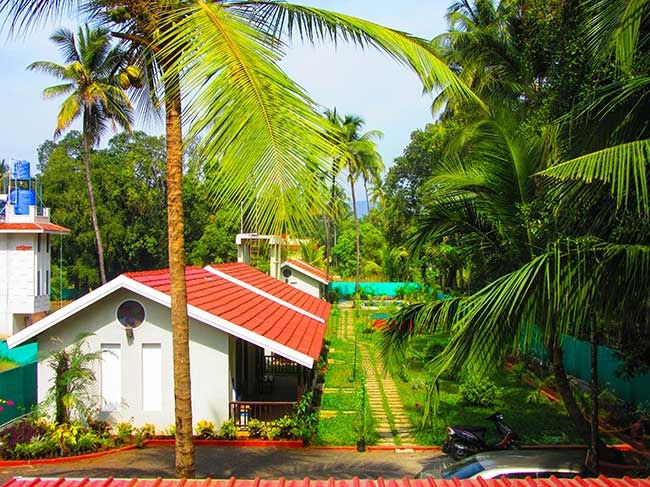 BREEZE RESORT ALIBAUG